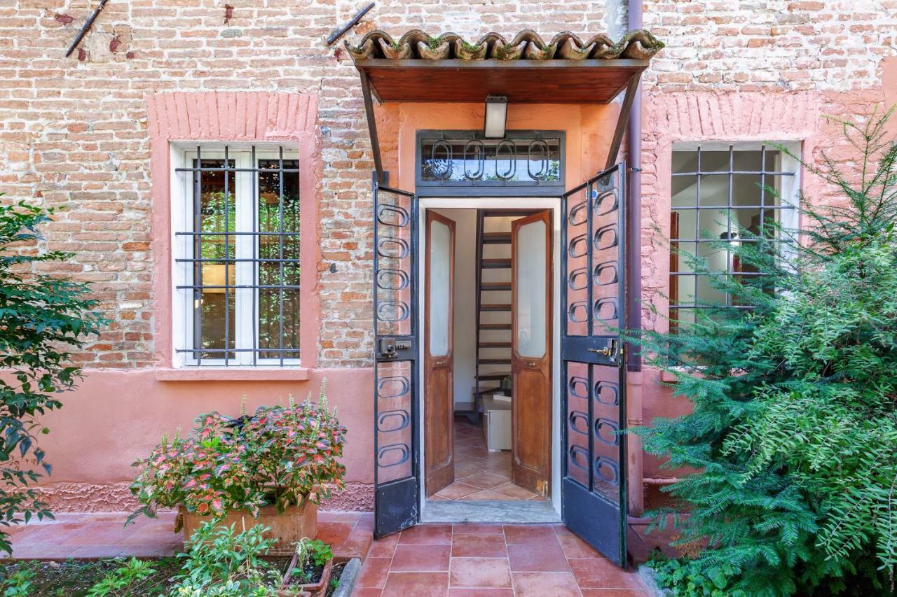 Duplex Apartment In Pieno Centro فيرّارا المظهر الخارجي الصورة