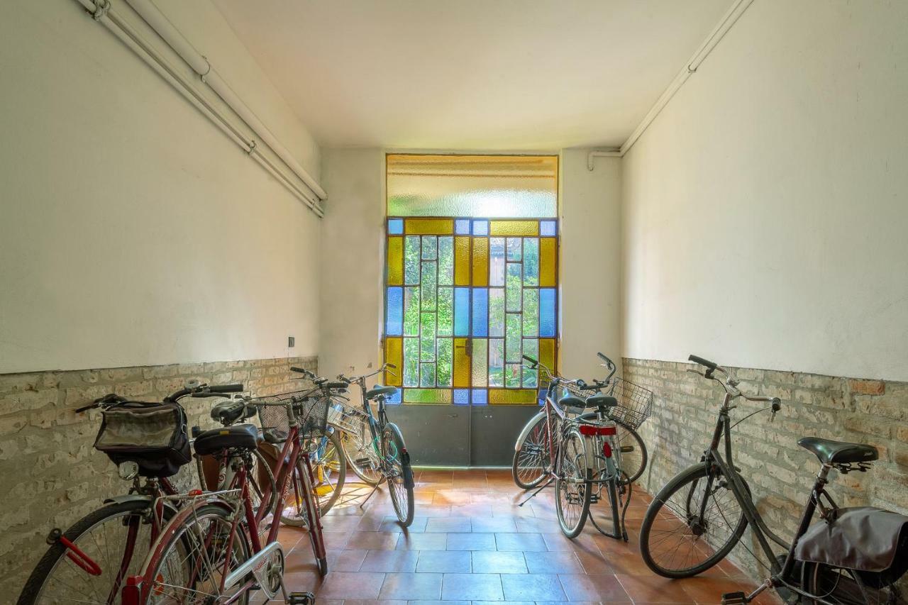 Duplex Apartment In Pieno Centro فيرّارا المظهر الخارجي الصورة